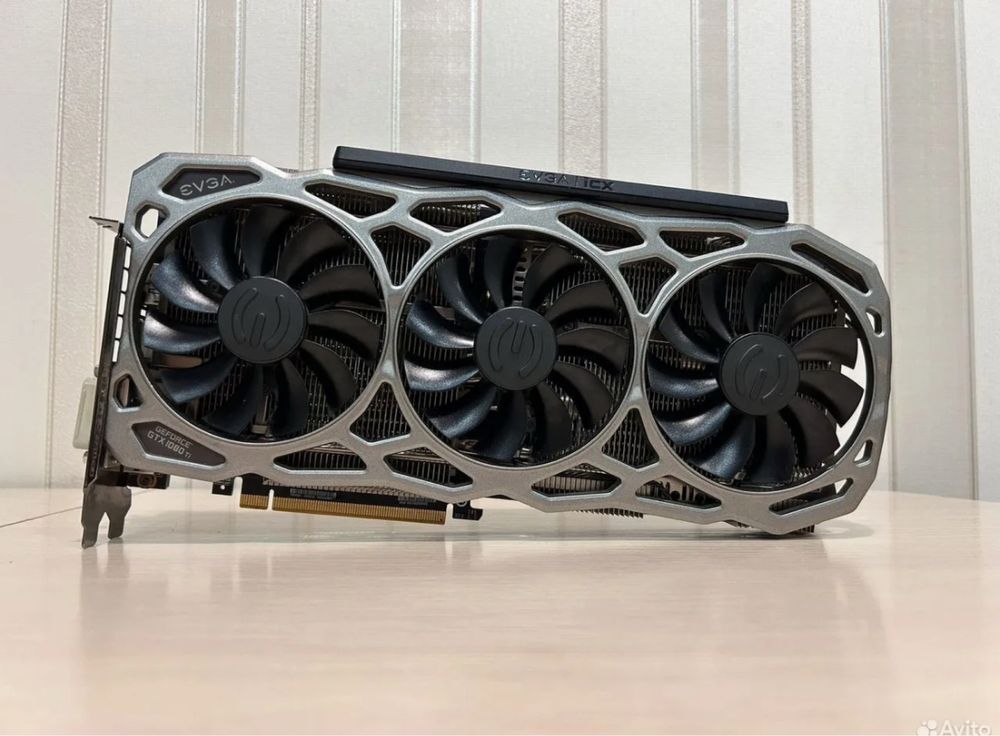 Видеокарта EVGA GTX 1080 Ti 11GB Geforce