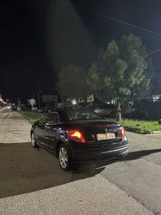 Peugeot 207 CC
Peugeot 207 CC