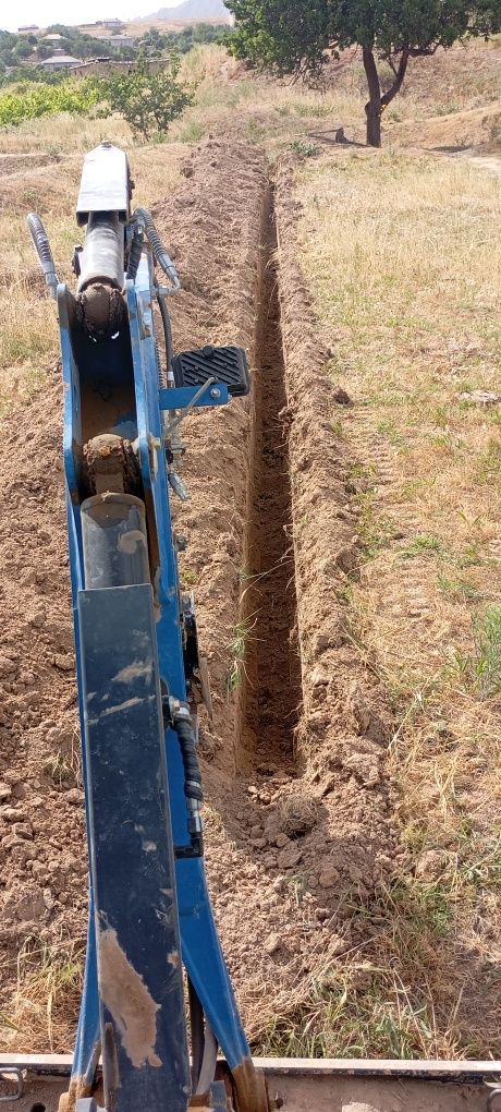 Ekskavator xizmati xarxil turdagi kovushlar bilan