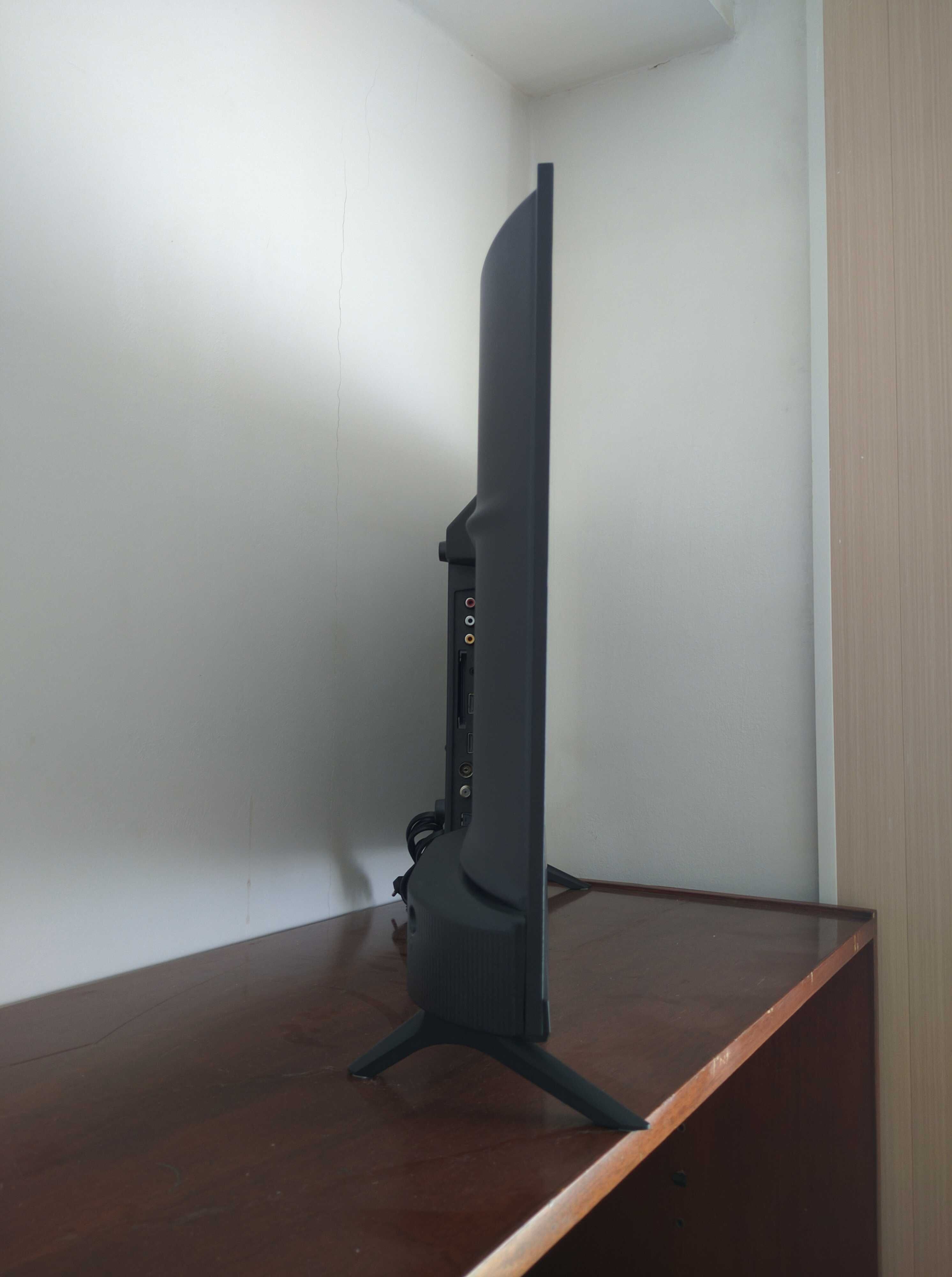 (НЕ РАБОЧИЙ). Hisense 32 (Smart). Телевизор, смарт. Televizor.