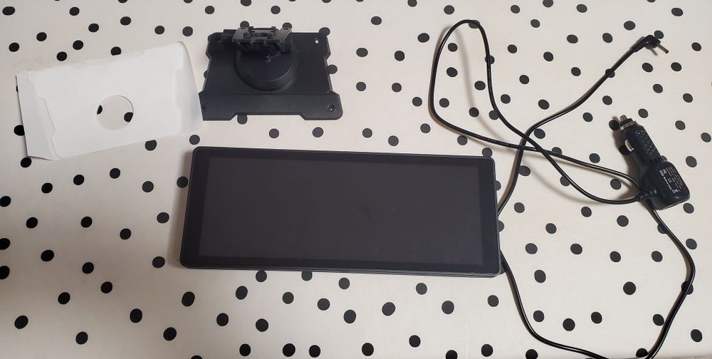 Navigație cu suport android auto/car play.