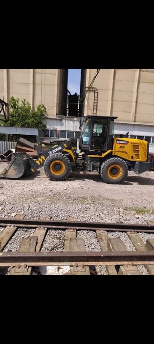 Услуги фронтального погрузчика