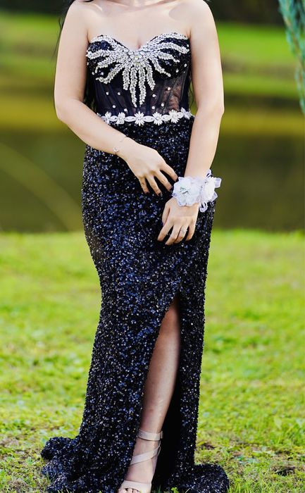 Дълга Черна Рокля с камъни