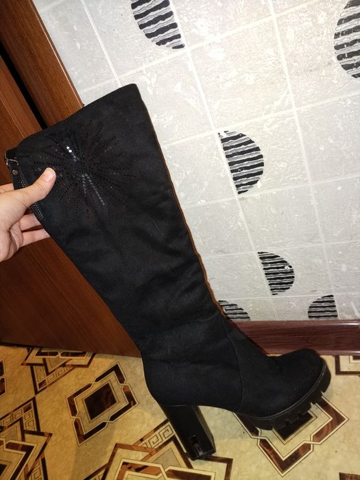 Продам зимнию обувь