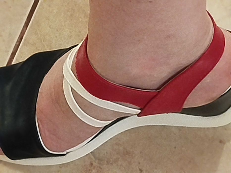 Tommy Hilfiger, sandale 37 și poșetă elegante și confortabile