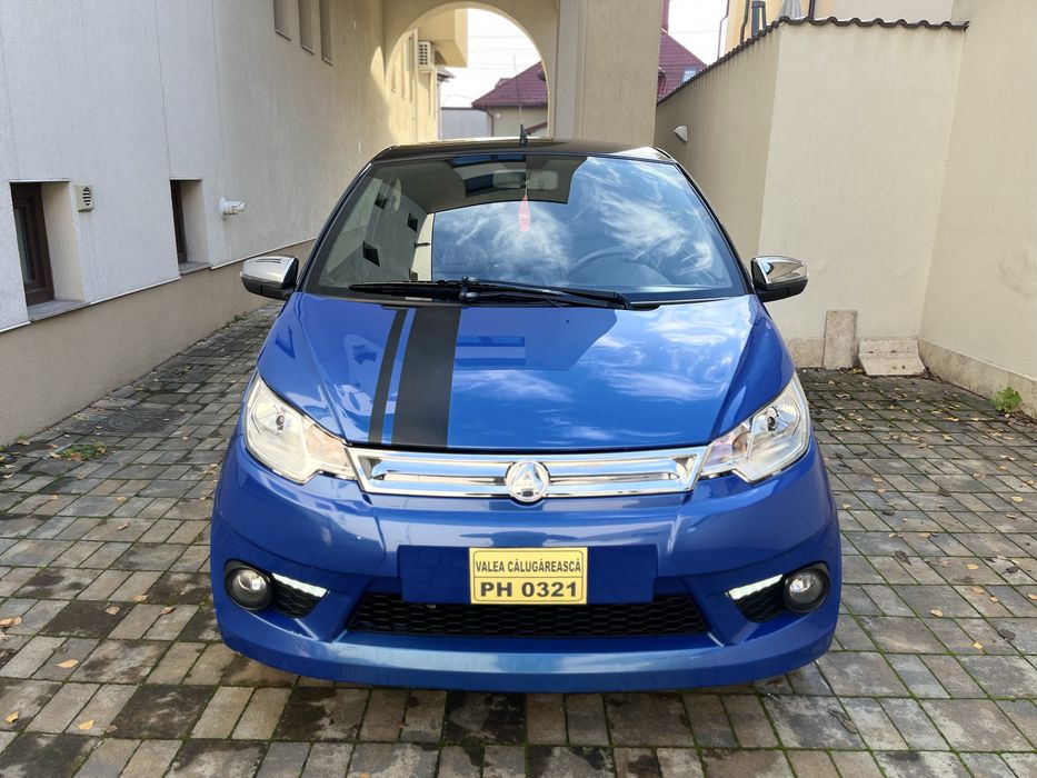 Aixam e Coupe Full Electric 16 Ani