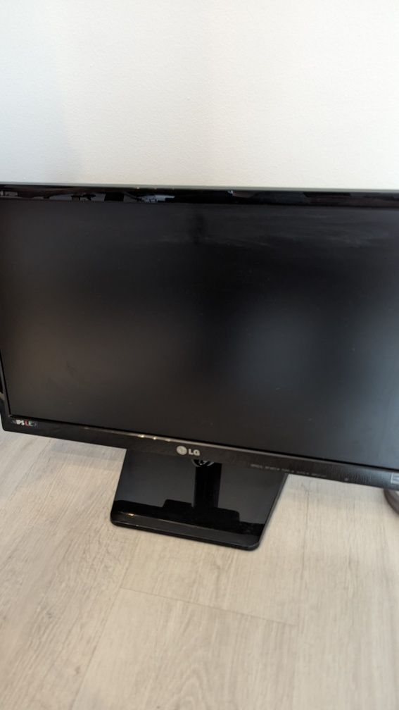 Monitor calculator LG LCD 22 INCH