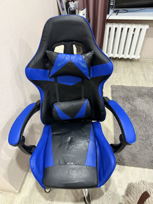 Кресло компьютерное игровое