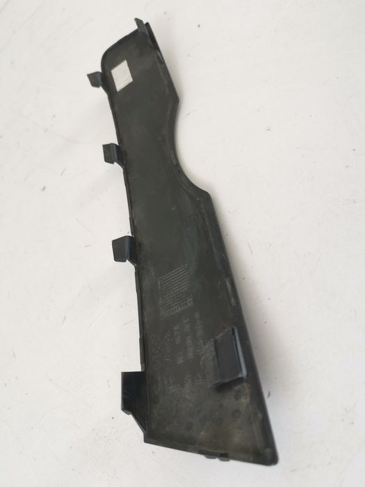 Орнамент Решетка Проектор Ауди Q3 8U [ - ] Оригинален В Добро Състояни