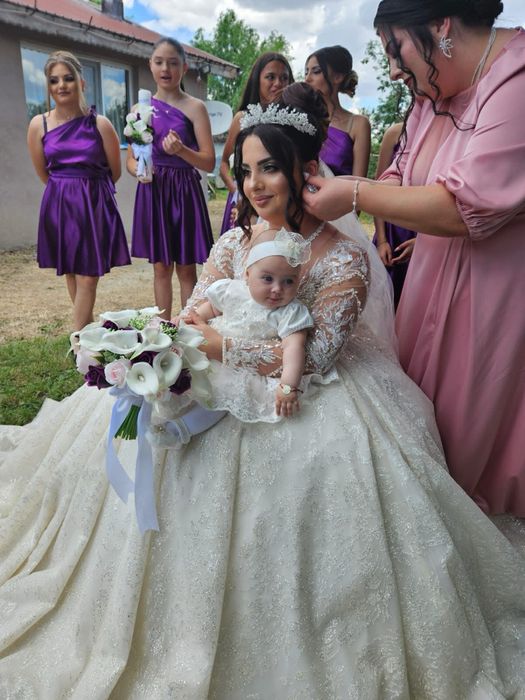 Vand rochie de mireasa