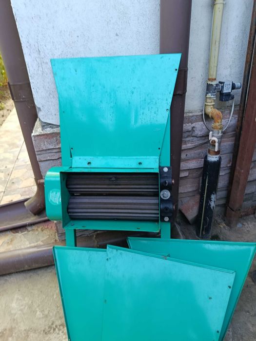 Zdrobitor struguri si presa struguri