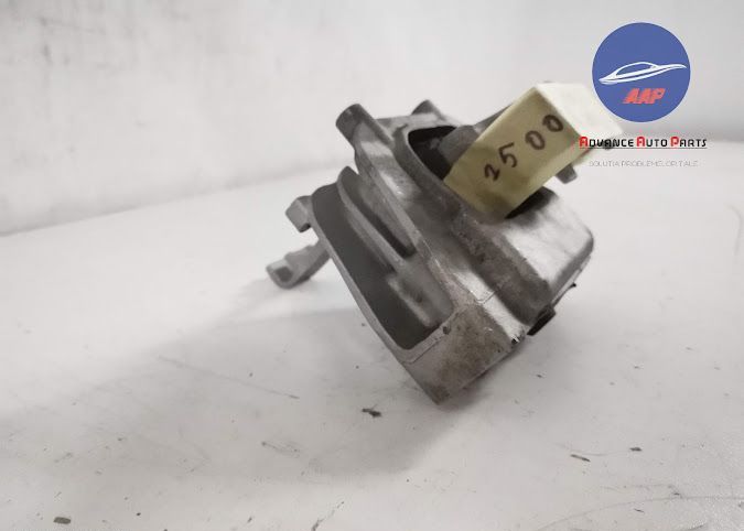 Тампон Опора Двигател Дясна / Tampon Opora Dvigatel Dyasna оригинален