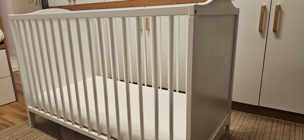 Детско креватче с матрак 120/60см.
