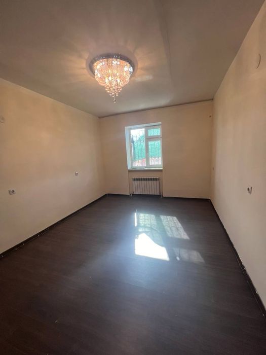 Сергили янги-ҳаёт 9-худуд 2 хона срочно сотилади