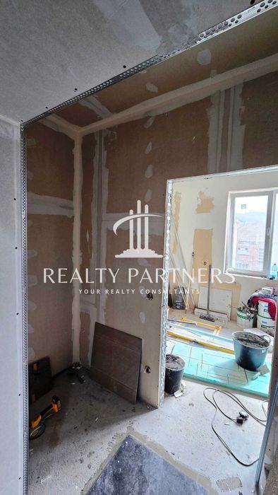 Тристаен апартамент в кв. Твърди ливади гр. Перник