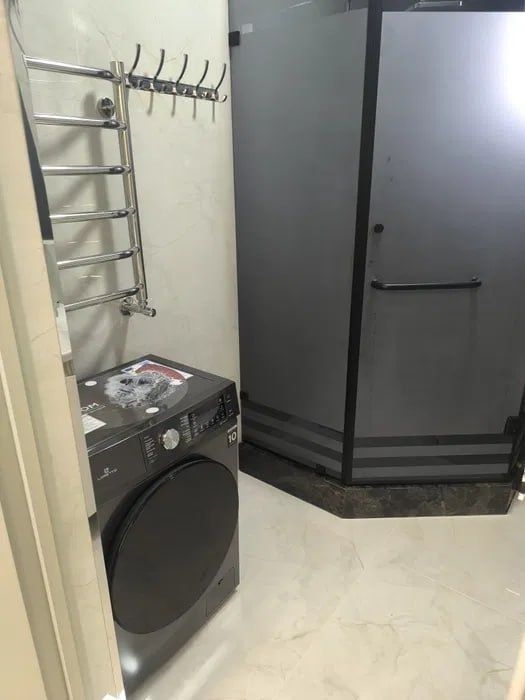 Чилонзор тумани Новза метро якинида кизларга квартира бор