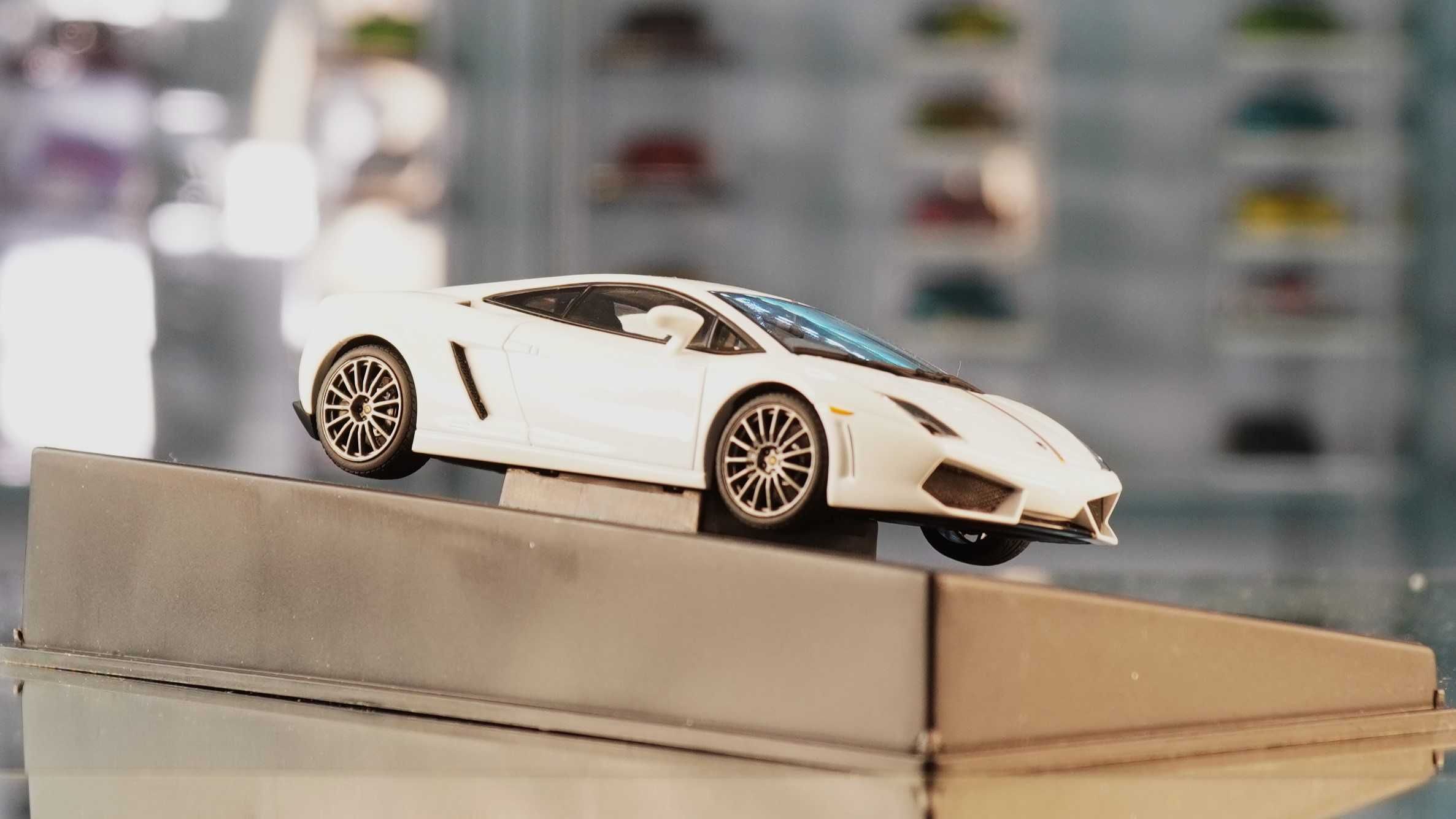 Lamborghini Gallardo LP550-2 Valetino Balboni - AUTOart 1/43