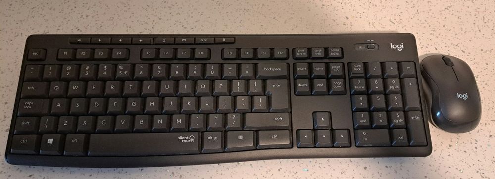 Set tastatura si mouse wireless,  Logitech, SilentTouch Model M220