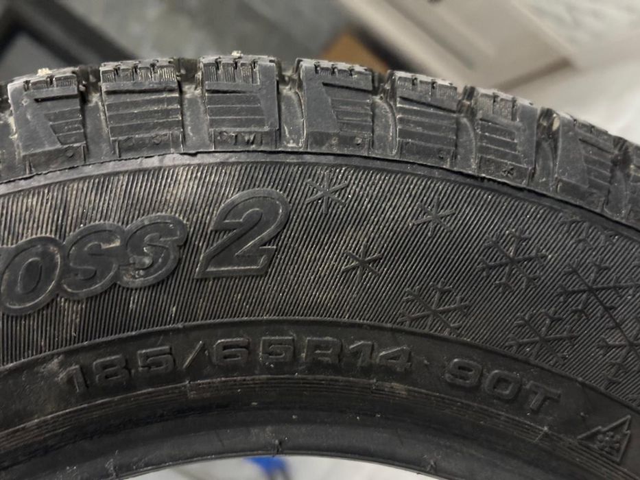 Продам зимные шины.