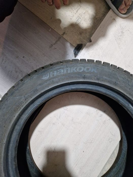 Срочно!!! Шипованые 2 баллона на 15 шипованые