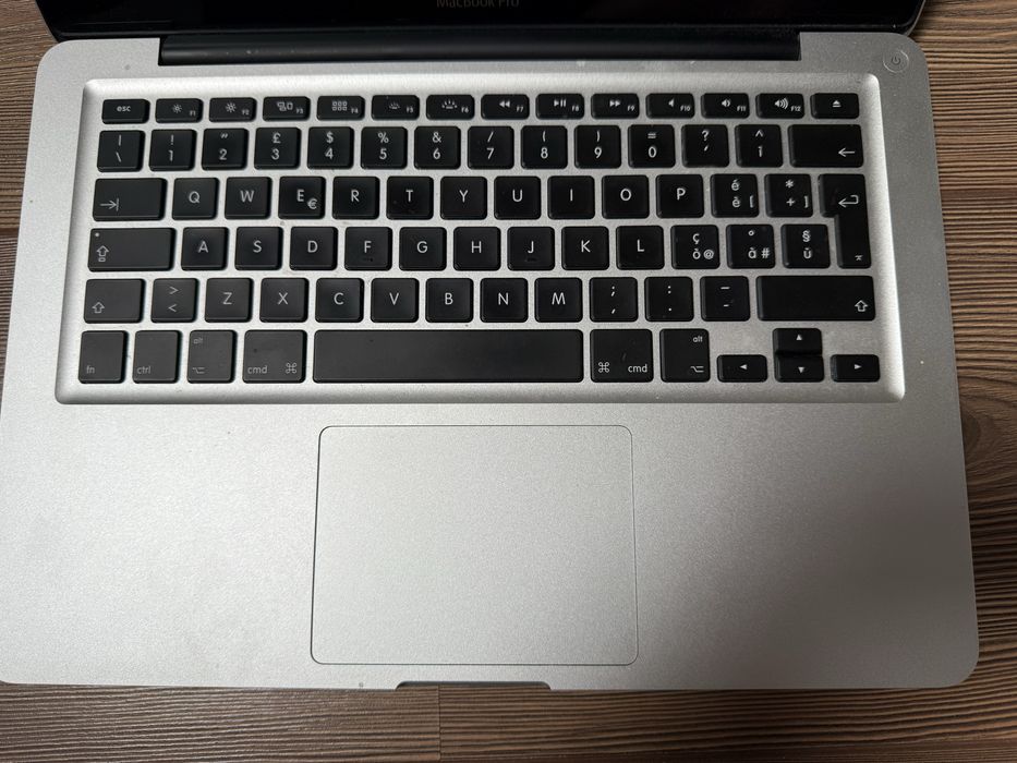 Apple Macbook Pro, mid 2012, IMPECABIL. Cutie originala inclusa