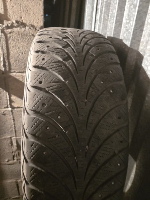 Зимние шины шипованные
