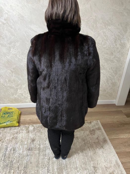Продам шубу норку