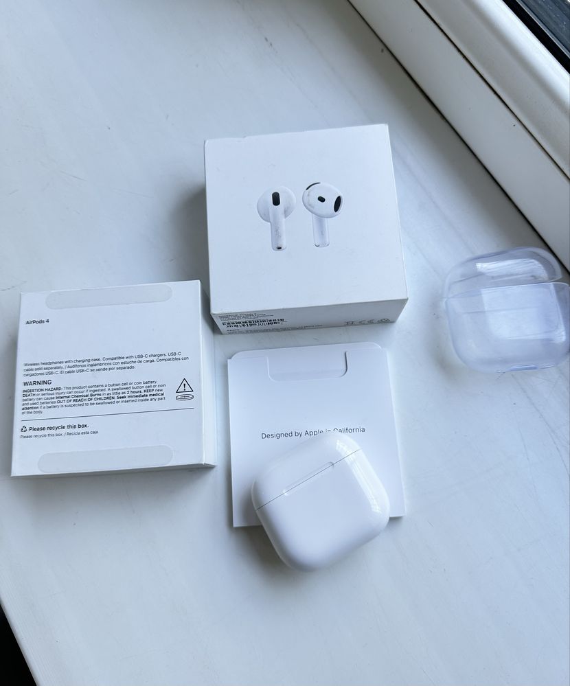 Оригинальный AirPods 4