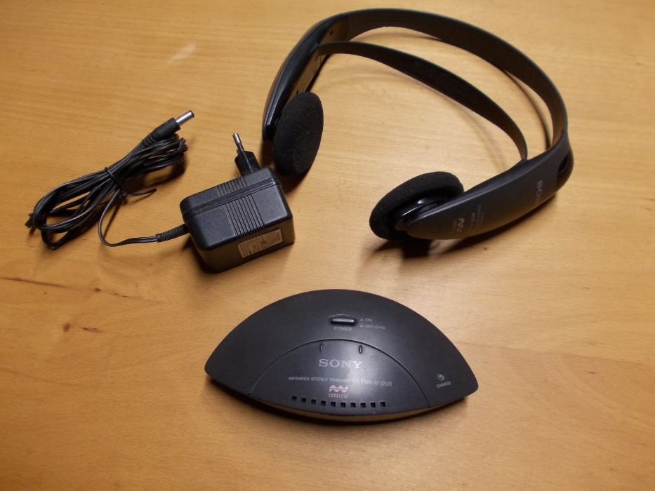 Căști wireless cu transmițător stereo Sony TMR-IF125R
