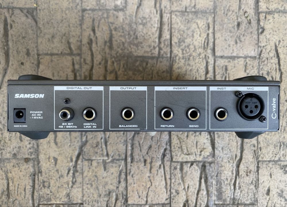 preamplificator lampa microfon / instrumente muzicale