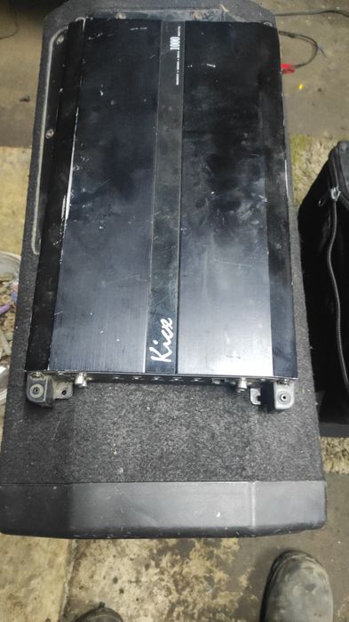 Продам сабвуфер с усилителем