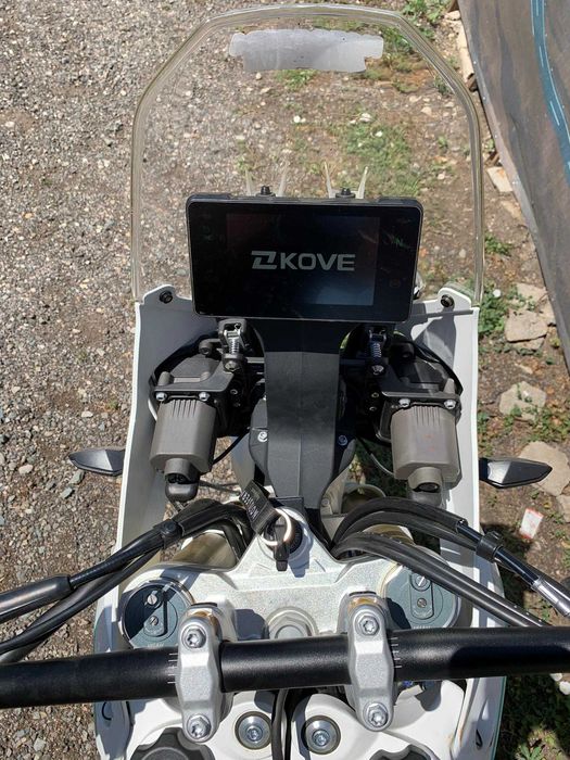 Motocicleta Enduro  Kove 450 Rally inmatriculabila - Rate !