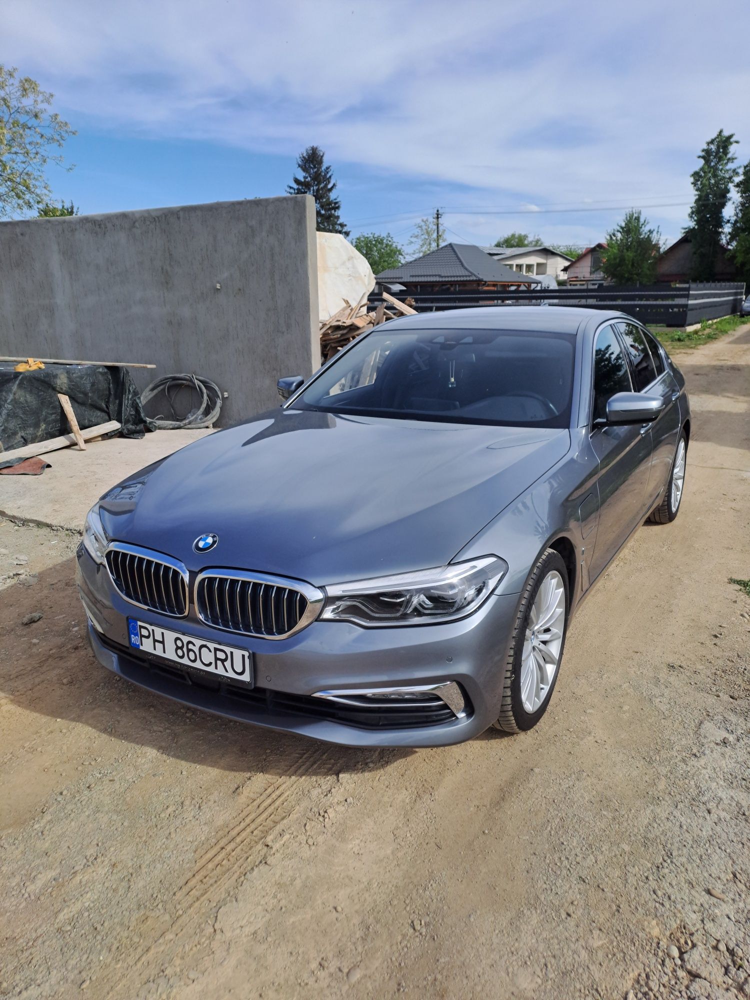 BMW seria 5 BMW 530 Plug în Hibrid 252 CP