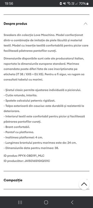 Sneakers Love Moschino