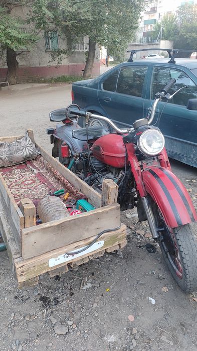 Мотоцикл Урал *.