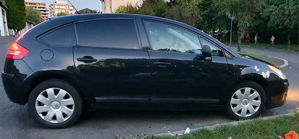 Vând  citroen  c4