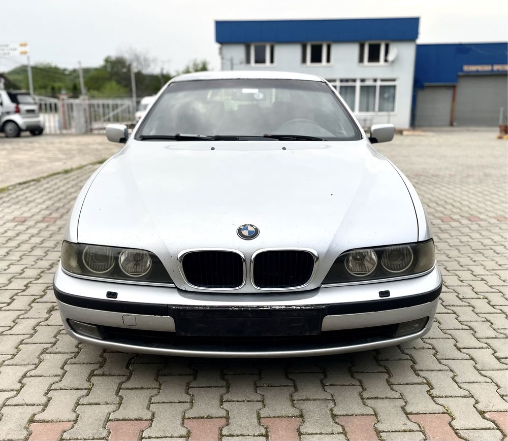 Bmw E39 528i комби НА ЧАСТИ