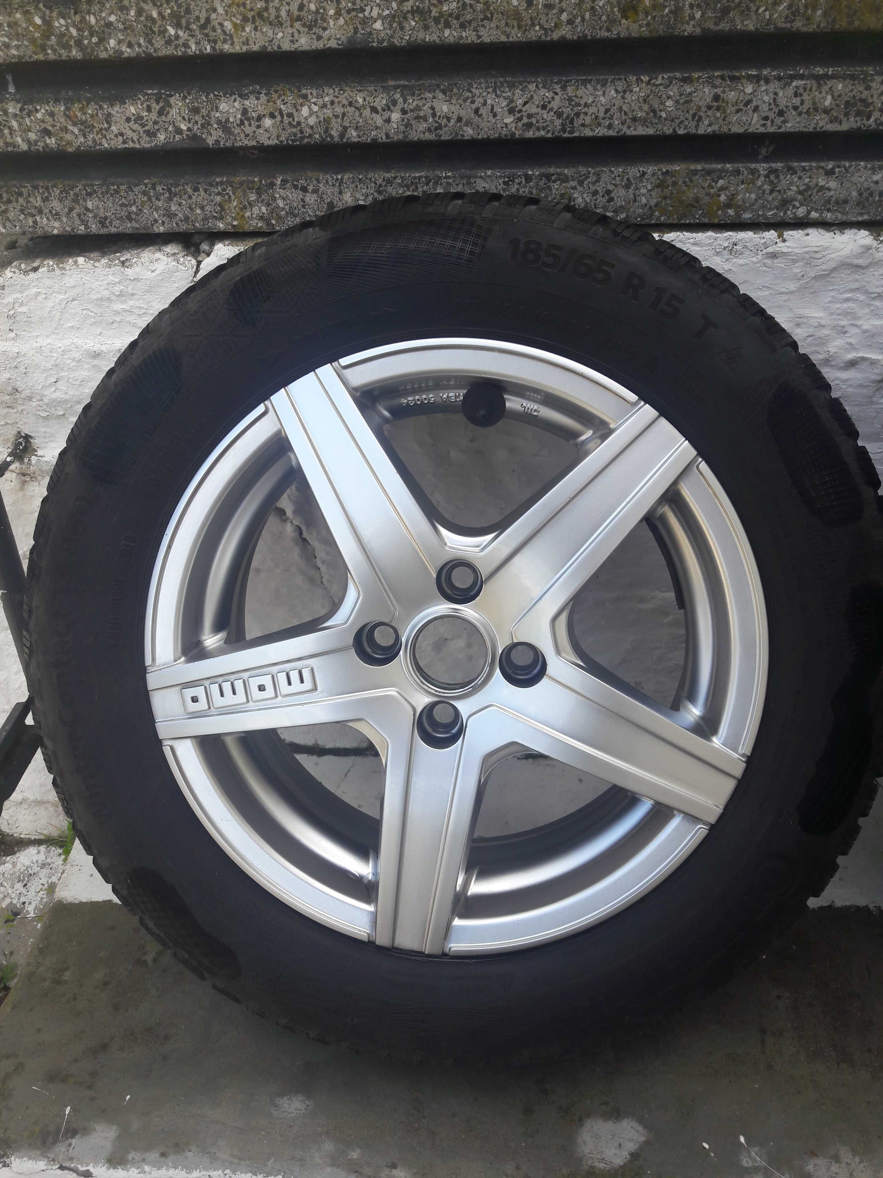Джанти MOMOHyperstar 15" 4x100 6J ET40,ц.отв.72.3mm с Гуми Continental
