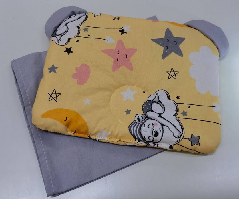 Възглавничка и долен чаршав за количка