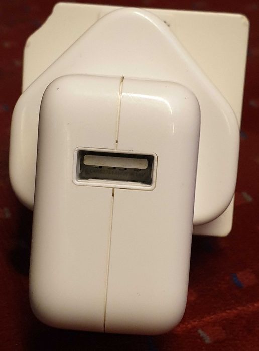 Incarcator pentru iPad, iPod, iPhone, 12W Original A1401