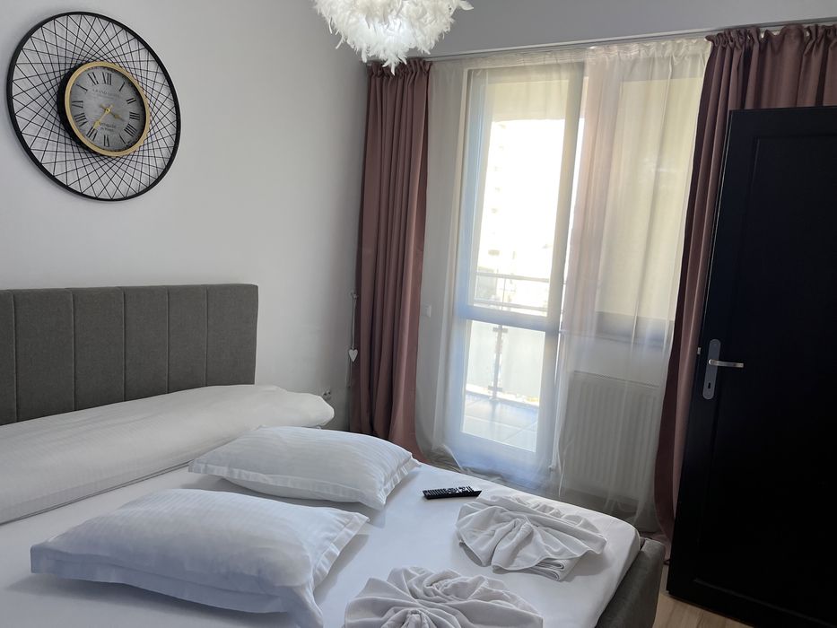 IS Apartamente 1-2-3 Cam Regim Hotelier Palas  Firme / Muncitori / B2B