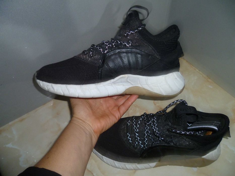 ADIDAS маратонки №42