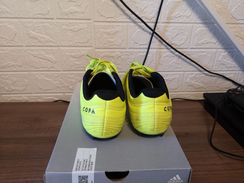 Бутонки Адидас 35,5