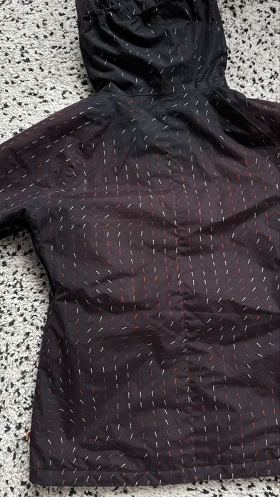 Дамско сноуборд яке Burton размер М