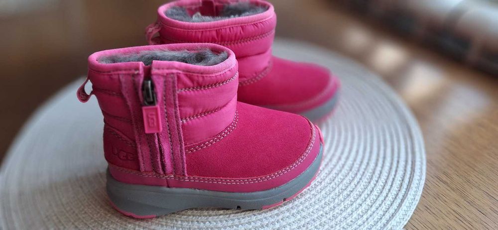 Нови боти/ботуши/апрески на Sorel, UGG, Geox - н. 22