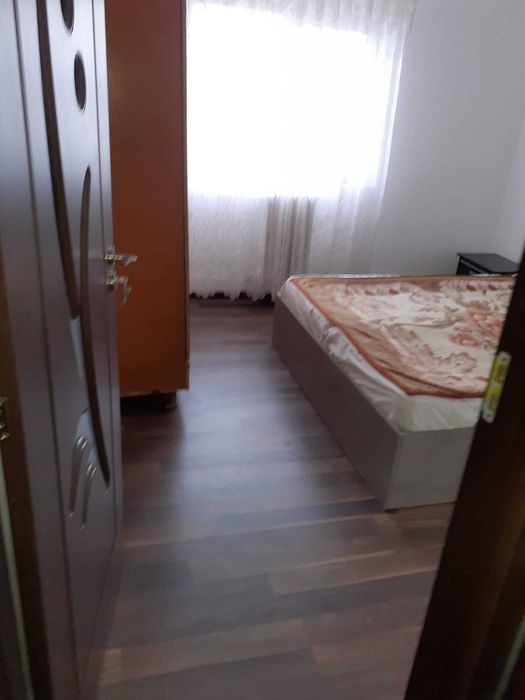 Inchiriez apartament 2 camere