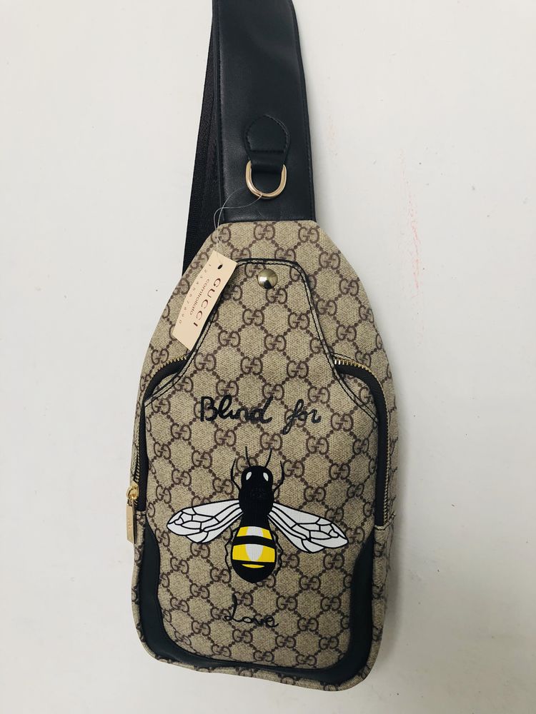 Чанта Louis Vuitton,Gucci