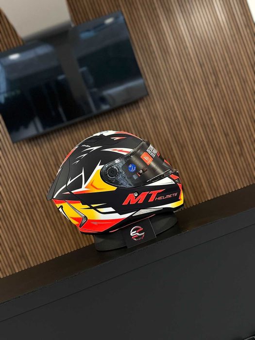 НОВА Каска MT Revenge 2 S ACOSTA A37 MATT