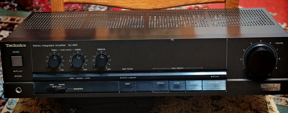 Amplificator Tehnics Su-600