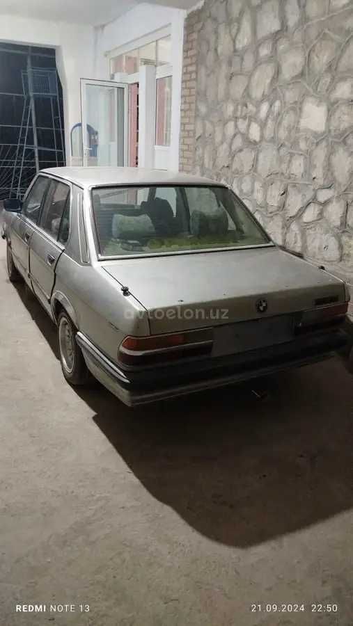 BMW520i O'z nomingizga o'tkazish sharti bilan